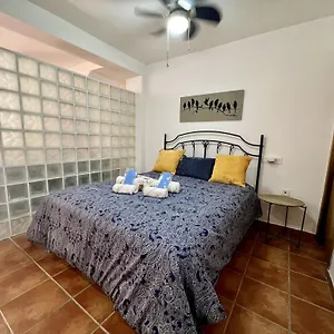 https://rc-la-carihuela-ii-by-beehive-vacances.hotelsinnerja.org